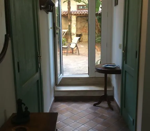 Villino With Garden *