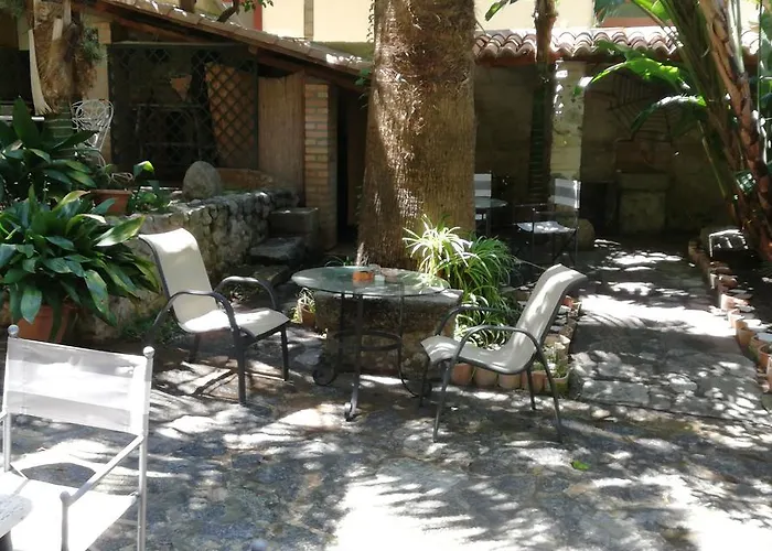 Villino With Garden Tropea