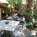 Villino With Garden Σπίτι διακοπών *