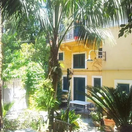 Villino With Garden