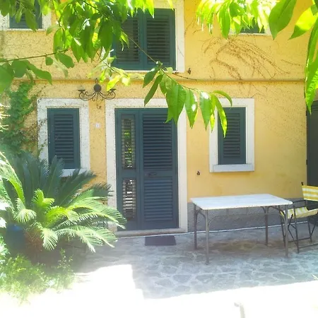 Villino With Garden