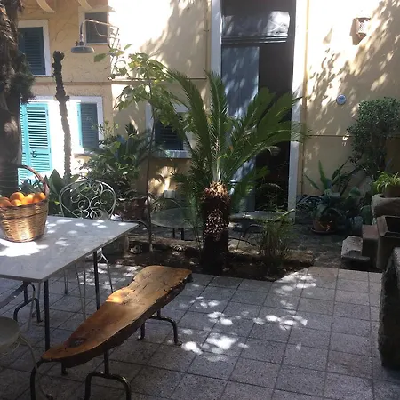 Villino With Garden