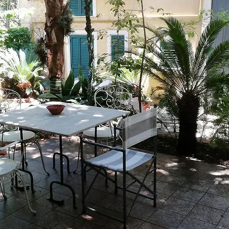 Villino With Garden Tropea