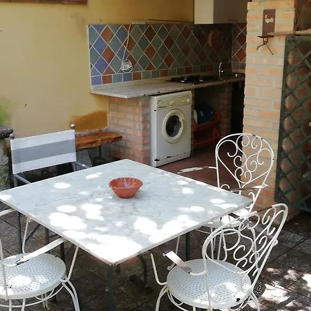 Villino With Garden Holiday home