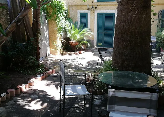 Villino With Garden Tropea